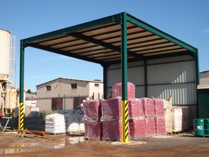 AUVENT ACIER THERMOLAQUE ET ESCALIER TECHNIQUE MARCHE CAILLEBOTIS VITROLLES (13)