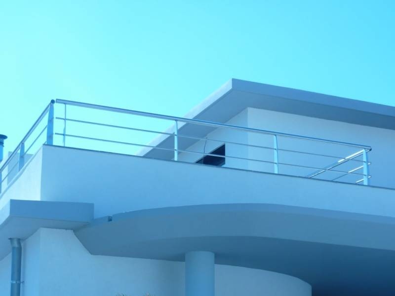 Garde-corps inox extérieur à lisse (barreaudage) horizontale, Sausset-les-pins